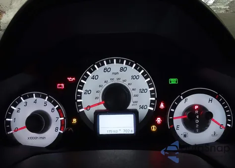 2015 Honda Pilot Touring z USA, uszkodzony, nr VIN 5FNYF4H96FB024812